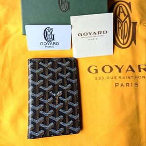 Goyard Passport